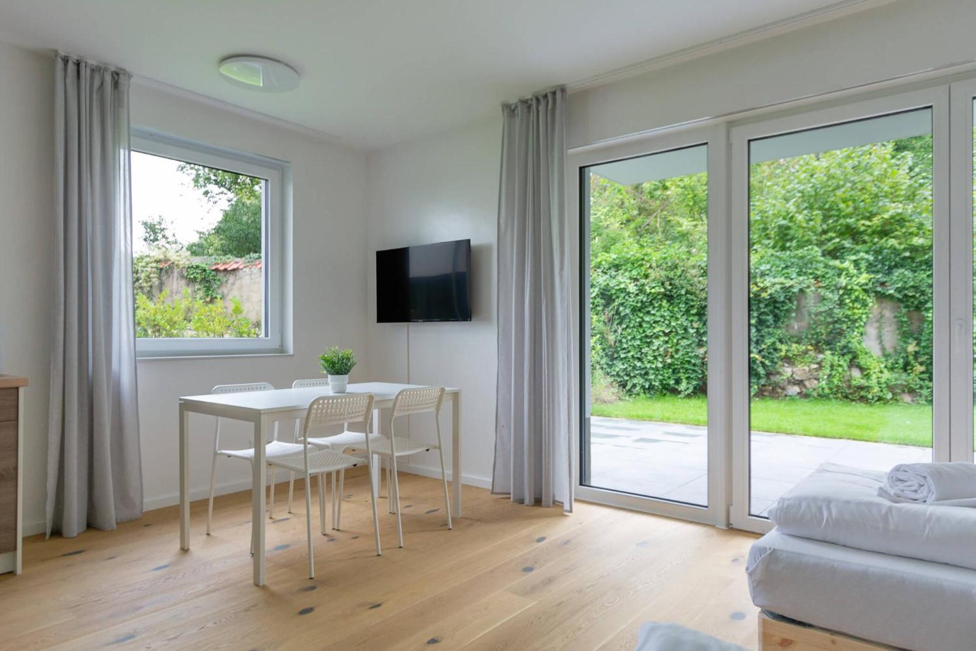 T&K Apartments - Bergisch Gladbach - 7 Comfortable Apartments - 20 Min To Fair Messe Cologne Esterno foto